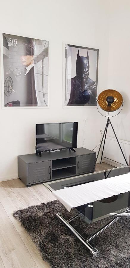 Appartement Cinema Aux Portes Du Futuroscope Chasseneuil-du-Poitou Dış mekan fotoğraf